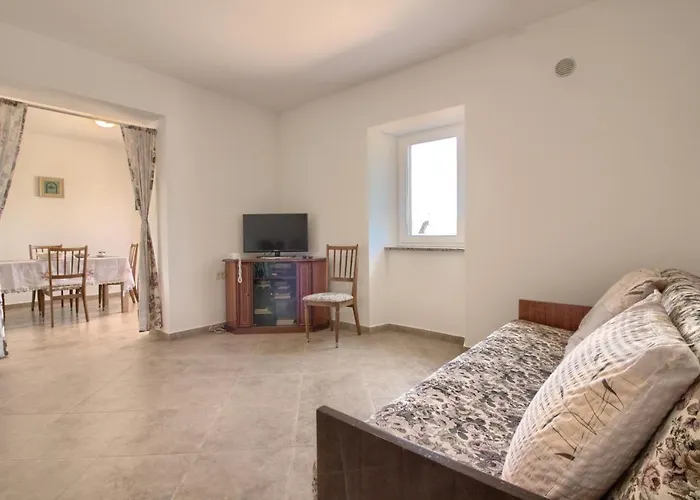 Villa Cozy Marina With Private Pool In Labin *
