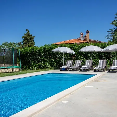 Cozy Marina With Private Pool In Labin Villa