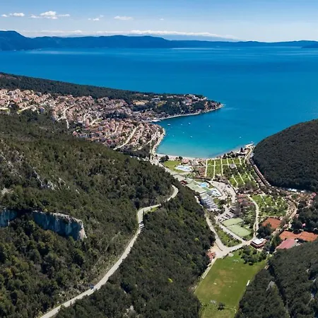 Cozy Marina With Private Pool In Labin Martinski