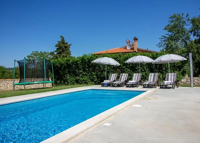Cozy Marina With Private Pool In Labin Вилла